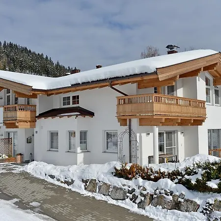 Apartment Angelika Brixen im Thale